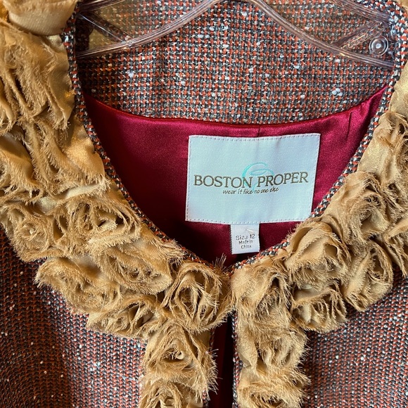 Stylish floral collar wool tweed jacket by Boston Proper. - Picture 3 of 4